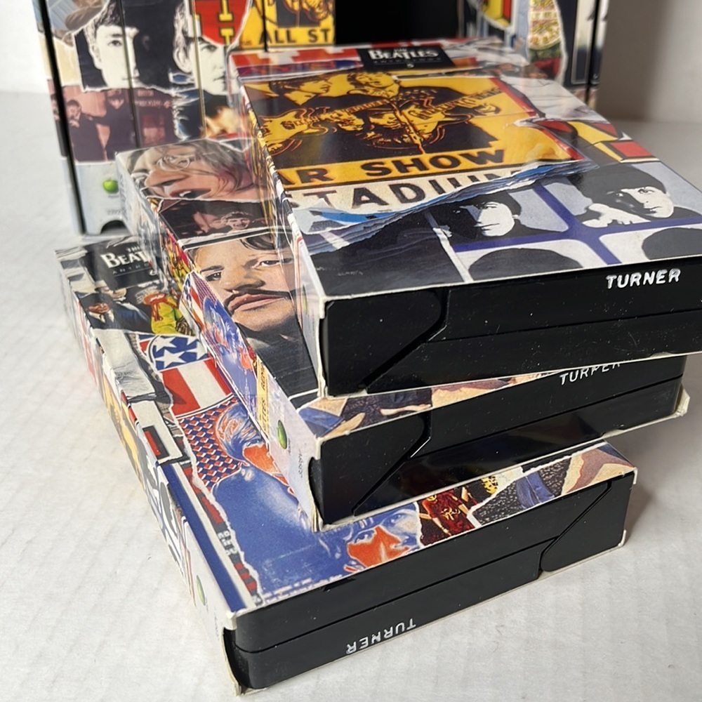 The Beatles Anthology VHS 1996 1 - 8 Tape Set Capital Records Vintage Collector - Picture 9 of 9